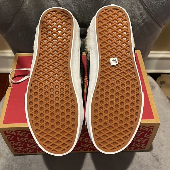 New Vans Sk8-Hi Sherpa Camo/Black size W8.5 M7.0 - Picture 7 of 9